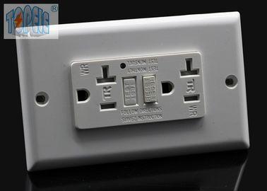 15A 125V এসি জিএফসিআই রিসেপ্টাকলস ডুপ্লেক্স টেম্পার প্রতিরোধী জীবন শেষ পর্যবেক্ষণ ফাংশন
